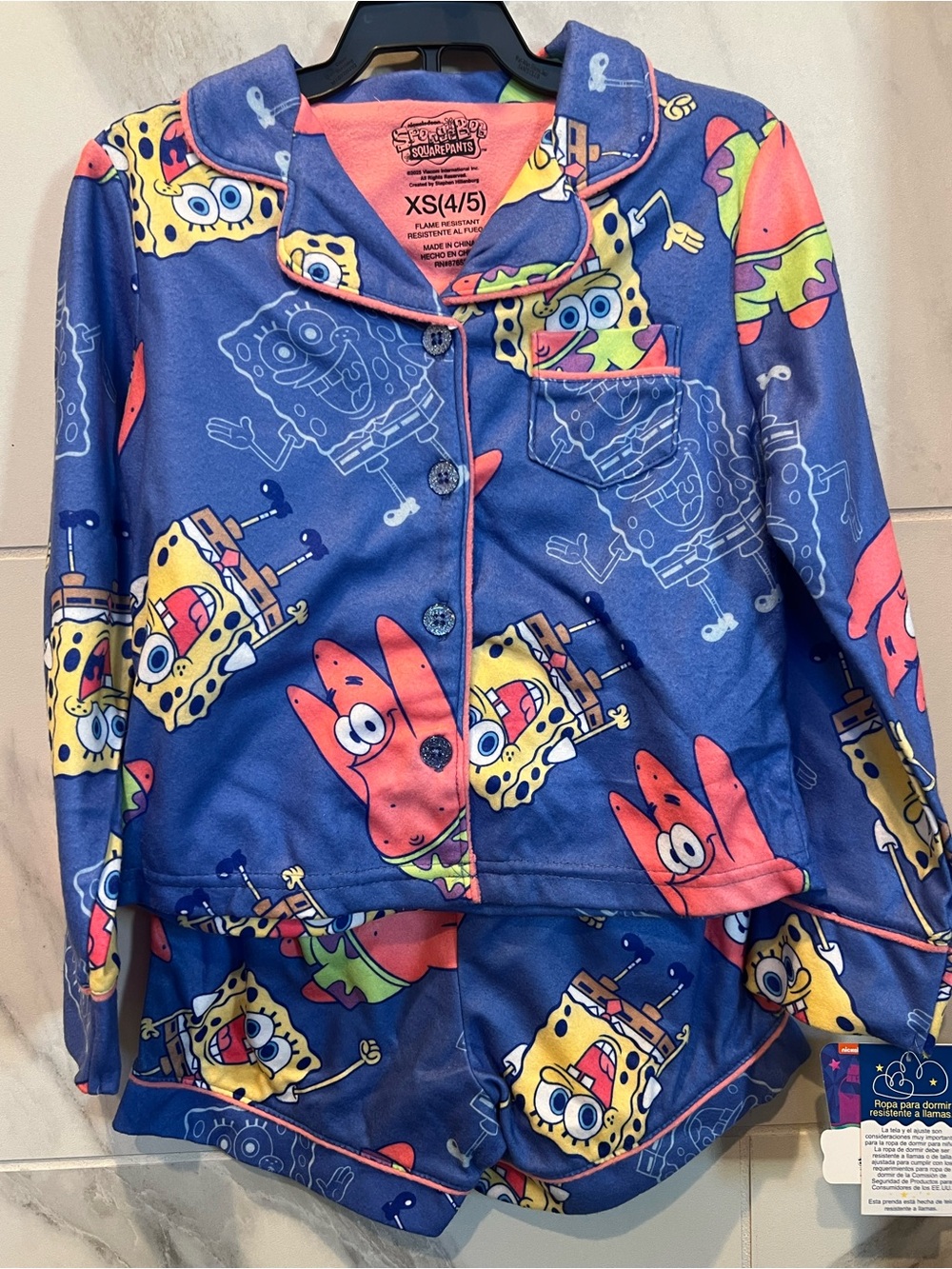SpongeBob SquarePants pajama set is a 2-piece outfit NWT size 4/5 ~$15